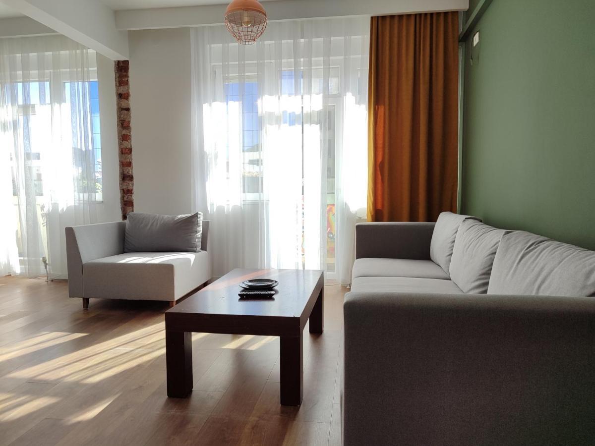 Ferienwohnung Urban Cozy Retreat Pristina Exterior foto